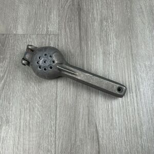 Antique Lemon Lime Juice Press, Hand Held Cast Iron‎ Citrus Juicer 7-3/4"
